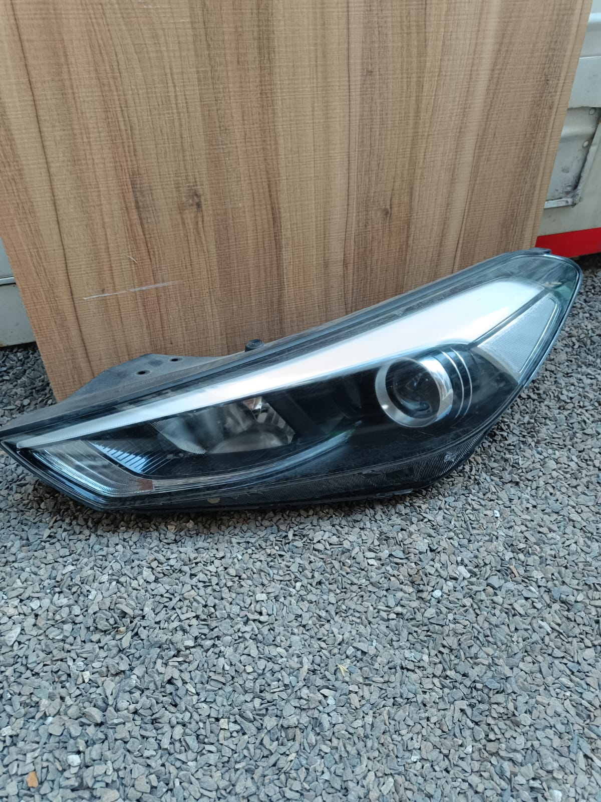 Hyundai Tucson 2018 óptico le