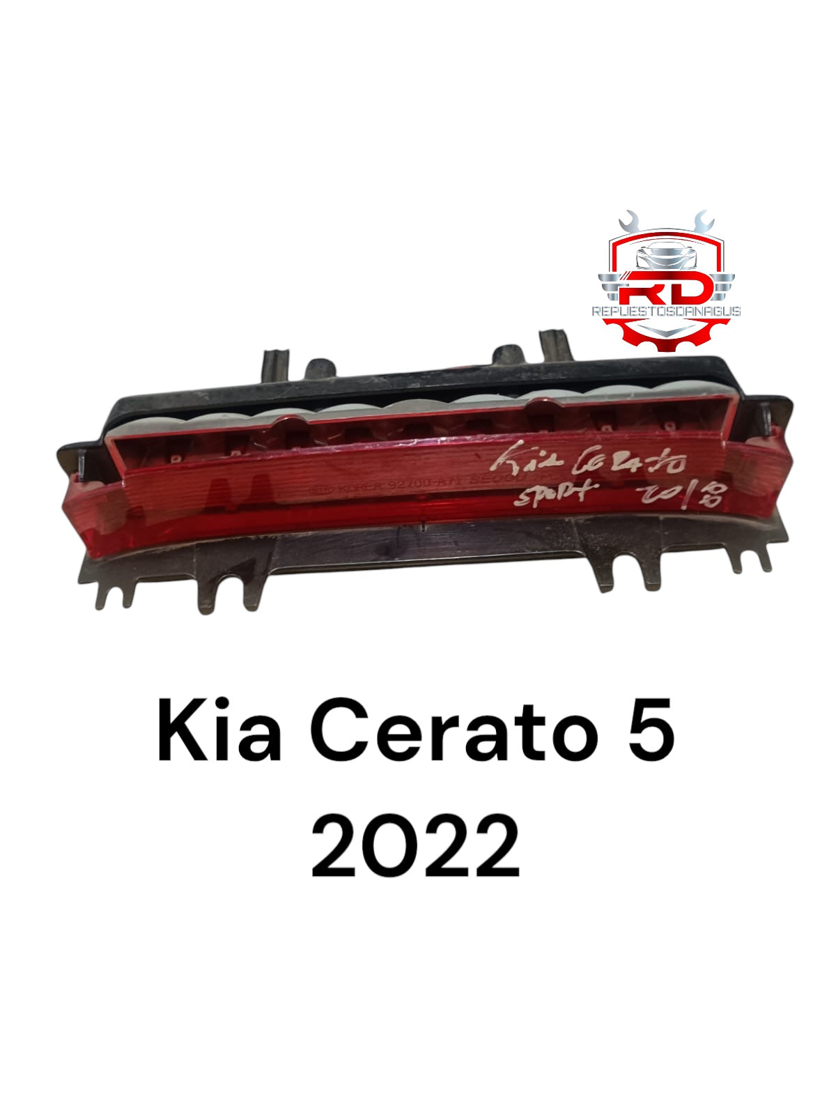 Kia Cerato 5 2022 luz de freno-Repuestos-originales-para-auto