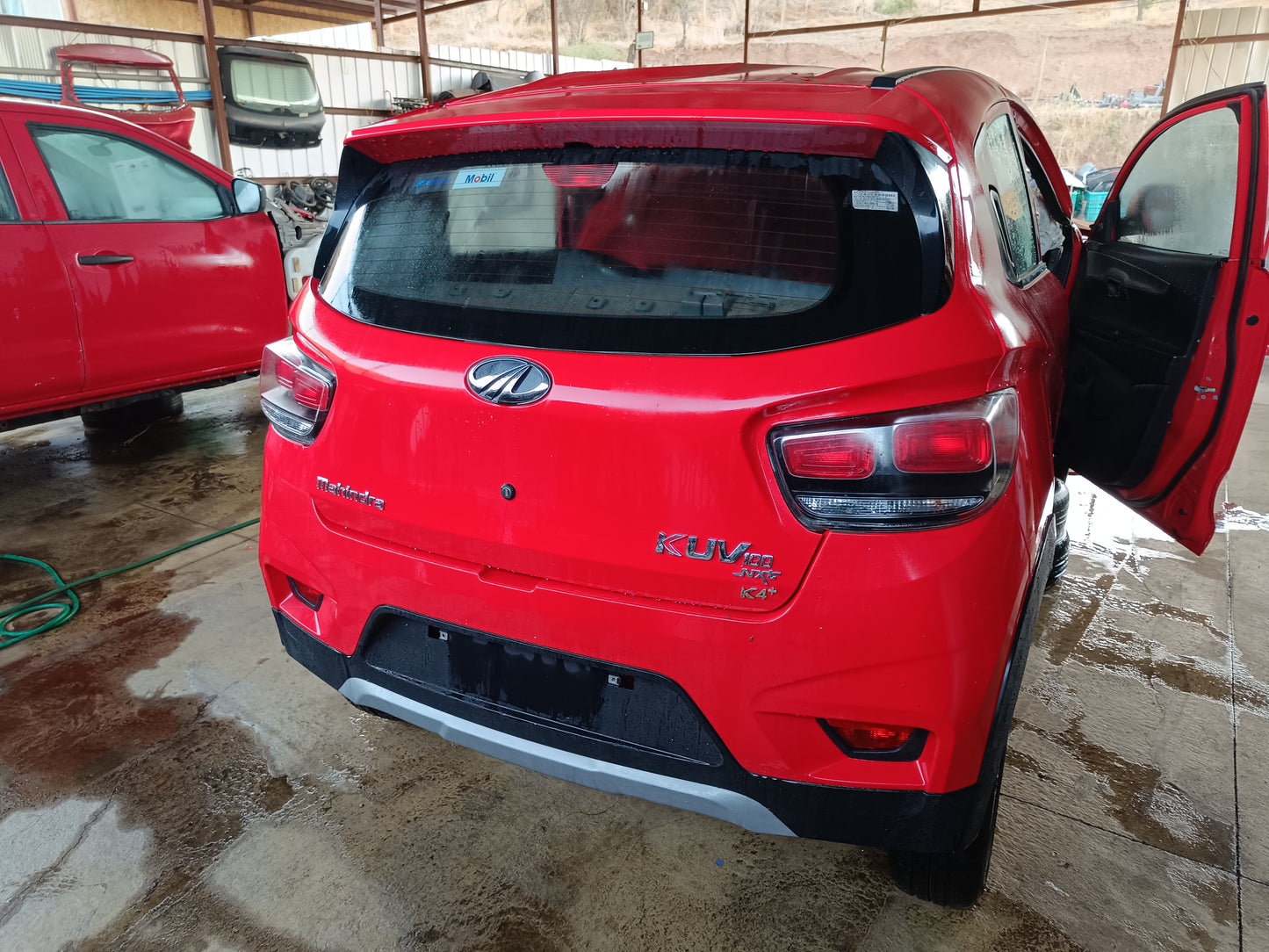 Mahindra xuv 100 desarme 2022-Repuestos-originales-para-auto