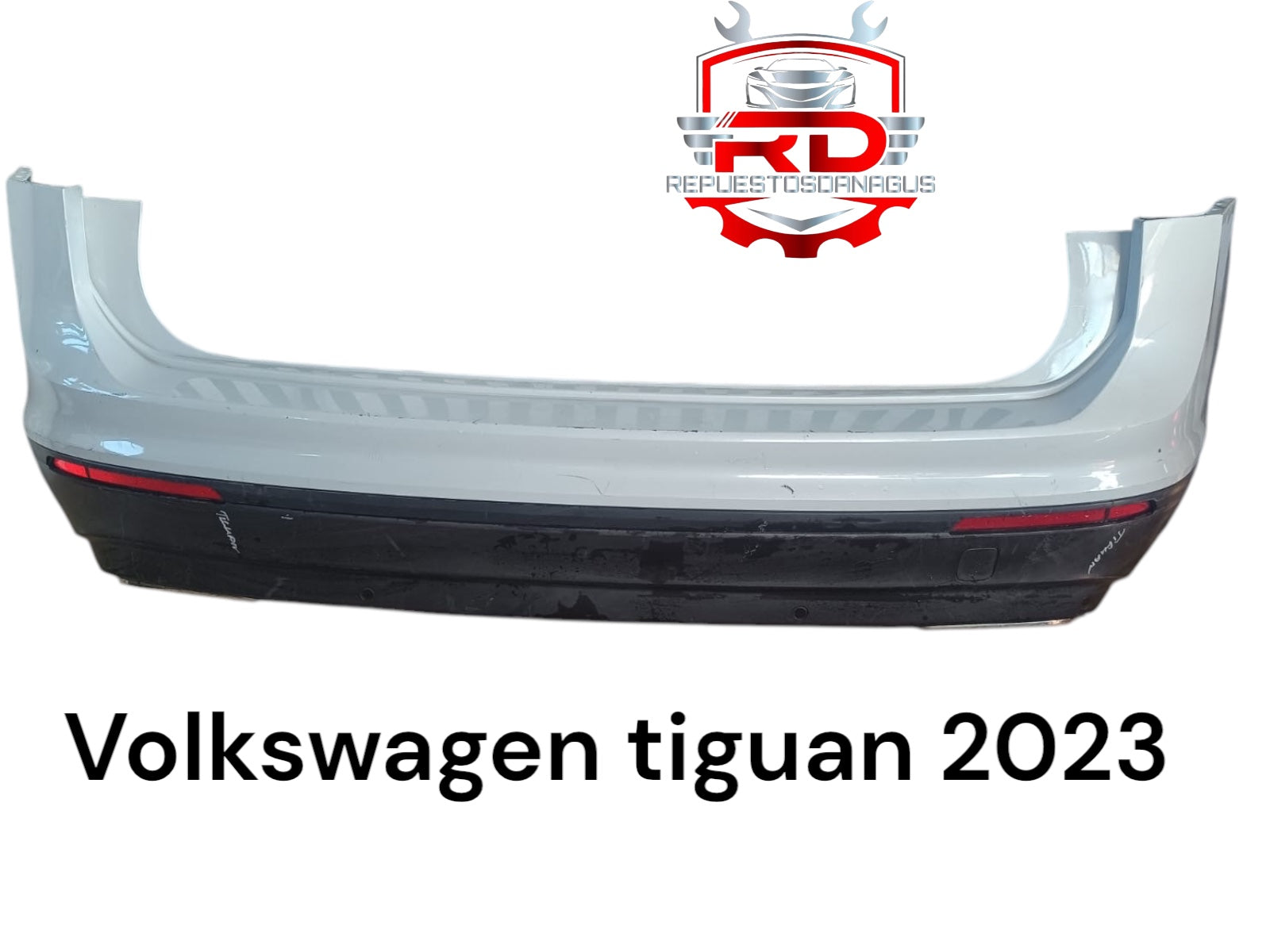 Volkswagen Tiguan 2023-Repuestos-originales-para-auto